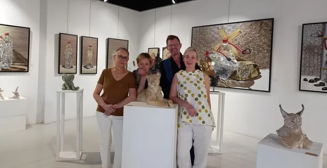 photo  le quatuor d’artistes pico, eva czaplicki, serge krewiss et claire crétu, réunis jusqu’au dimanche 25 mai 2025 à l’espace artistique de l’anjou à saint-barthélemy-d’anjou (maine-et-loire).  &copy;  ouest-france 