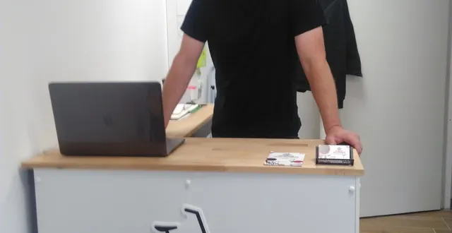 photo  jonathan lévy répare et customise vos vélos et trottinettes.  &copy;  le maine libre 