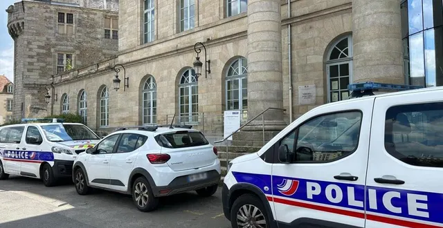 photo  la police est rapidement intervenue au tribunal pour cueillir le condamné, qui ignorer être frappé d’un mandat d’arrêt.  &copy;  ouest-france 