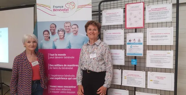 photo  annick brindeau (présidente) et joëlle desloges (bénévole) à france bénévolat sarthe ont proposé quelques missions de bénévolat lors du forum bien vieillir à domicile.  &copy;  ouest-france 