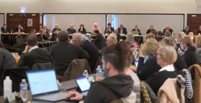 photo  les élus de la communauté d’agglomération du niortais (can) ne comprennent pas certains choix financiers effectués par la collectivité et demandent « une meilleure répartition » économique.   &copy;  illustration co – marie delage 