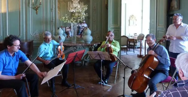 photo  le concert proposé par l’ensemble hermione a fait vibrer le château et ses visiteurs.  &copy;  ouest-france 