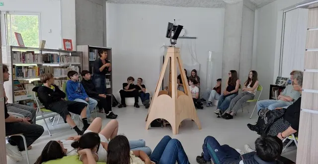 photo  l’acoustophone de la compagnie l’atelier de papier à lalumé.  &copy;  co 