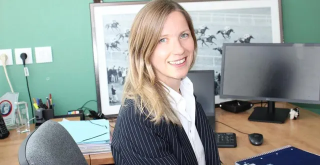 photo  sacha purcha s’épanouit dans ce poste où elle met ses compétences au service de son territoire.  &copy;  ouest-france 