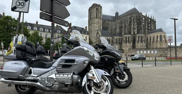 photo  le rassemblement de gold wing débute ce jeudi mais de nombreuses motos étaient déjà dans le centre-ville du mans ce lundi 26 mai.  &copy;  le maine libre 