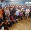 photo il y avait une centaine de participants, à la salle des fêtes de saint-maurice, lors de la soirée de rencontre finale entre les familles d’accueil fertoises et les anglais.