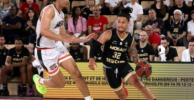 photo  noah penda et les manceaux se sont inclinés face au monaco de matthew strazel.  &copy;  nice matin 