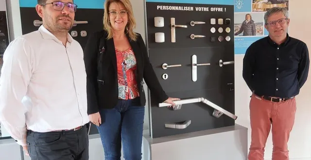 photo  longué-jumelles, mardi 27 mai. anthony guichard, directeur de l’usine assa abloy, sonia baffour, responsable marketing et thomas delarue ingénieur et responsable technique des produits pour les chantiers navals.  &copy;  co - yvan georget 