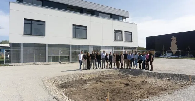 photo  proximité courtage agrandit son siège social à ruaudin.  &copy;  proximité courtage 