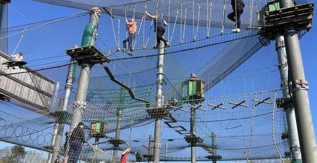 photo  le parc de loisirs bayeux aventure propose de nombreuses activités ludiques, comme de l’accrobranche.  &copy;  archives ouest-france 