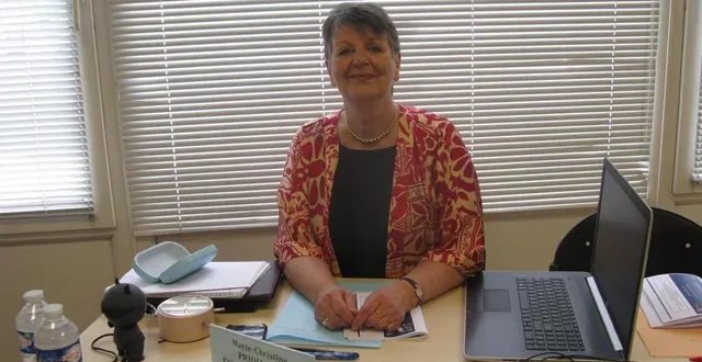 photo  marie-christine priollaud, présidente, fondatrice et formatrice de l’association l’arc-en-ciel.  &copy;  archives ouest-france 