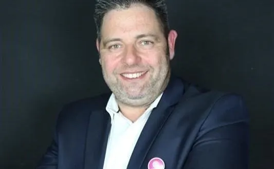 photo  judicaël hervet est le gérant de l’agence dom et vie du bouillon, près d’alençon, dans l’orne.  &copy;  dom et vie 