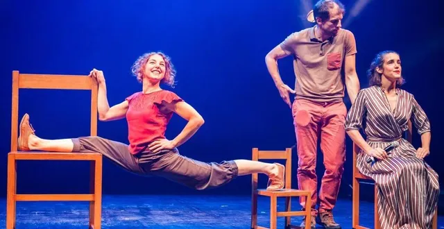 photo  looking for sera jouéen extérieur.  &copy;  cie allégorie 