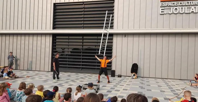 photo  zanzibar a enflammé le public mardi sur l’esplanade du cube à longué.  &copy;  co 