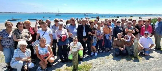 photo  la protection solaire est obligatoire si on ne veut pas prendre des coups de soleil.  &copy;  le maine libre 