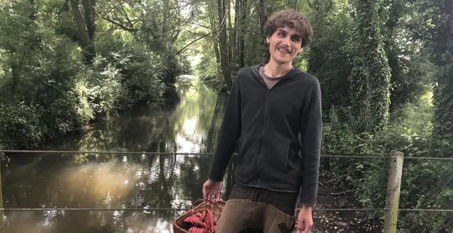 photo  gée (beaufort-en-anjou), le 28 mai 2025. frédéric michenet préside aux destinées de l’association les plantes anjouées, qui organise made in anjouées du 9 au 21 juin dans le maine-et-loire.  &copy;  co – christophe ricci 