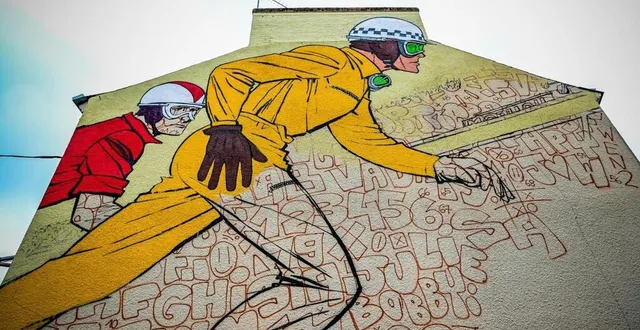 photo  la fresque michel vaillant, située avenue bollée, sera inaugurée ce samedi 7 juin 2025 entre 16 h 30 et 17 heures.  &copy;  le maine libre - yvon loue 