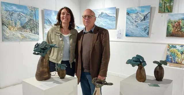 photo  la sculptrice céramiste sandra le roux et le peintre christian ogereau exposent jusqu’à dimanche à l’espace artistique de l’anjou.  &copy;  ouest-france 