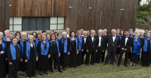 photo  35 artistes de la chorale choral’in se produiront dans l’église ce soir.  &copy;  ouest-france 