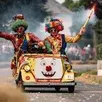 photo  les clowns roule et taboul ont su galvaniser le public 