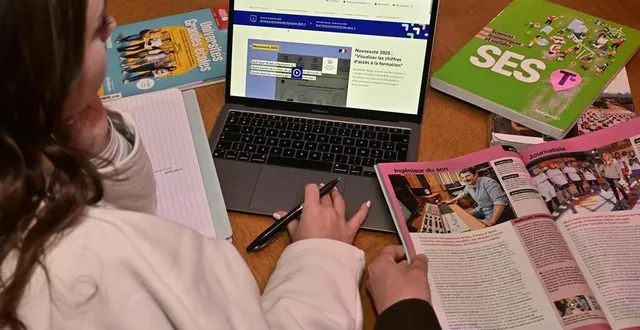 photo  lycéens ou étudiants en réorientation pourront reformuler de nouveaux vœux sur parcoursup dès le 11 juin 2025.  &copy;  vincent michel, archives ouest-france 