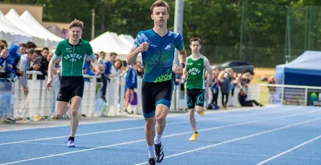 photo  hugo perdereau viendra jouer le titre départemental.  &copy;  le maine libre 