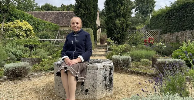 photo  les jardins du manoir de sourches, à précigné, se dévoilent au public lors des rendez-vous aux jardins.  &copy;  ouest-france 