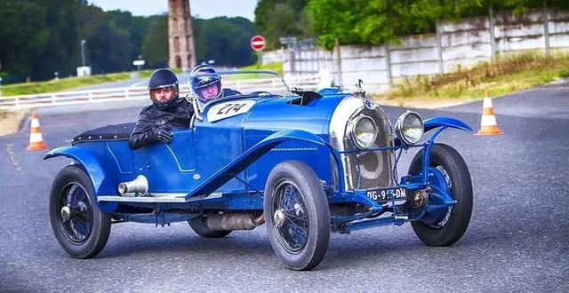 photo  la lorraine dietrich de pascal lagreze a remporté les 24 heures du mans en 1925.  &copy;  pascal lagreze 