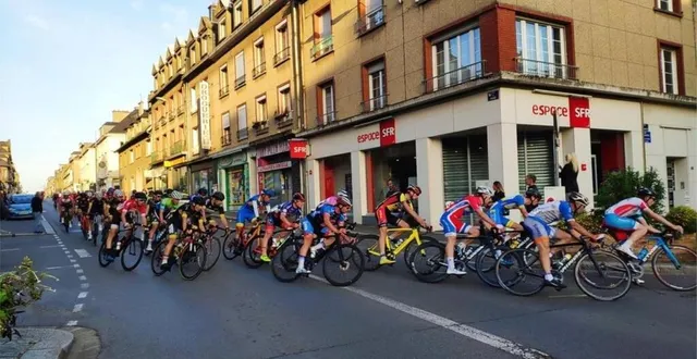 photo  mercredi 11 juin 2025, le club de cyclisme de flers organise une course de quatre-vingts kilomètres.  &copy;  archives ouest-france 