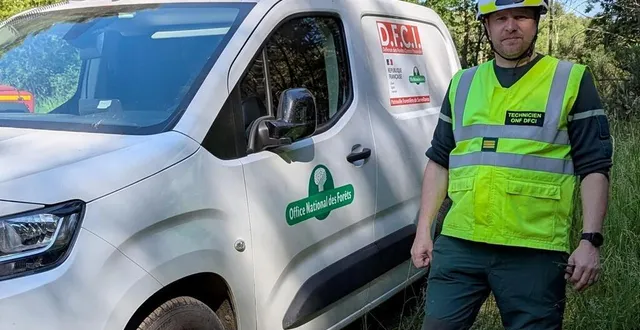 photo  brice gaumont, adjoint au responsable de l’unité territoriale à l’office national des forêts et correspondant dfci est sur le qui-vive.  &copy;  ouest-france 