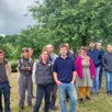photo  lors de la visite d’exploitation cidricole. devant, au premier rang les agriculteurs marine boyer et adrien sallard. 