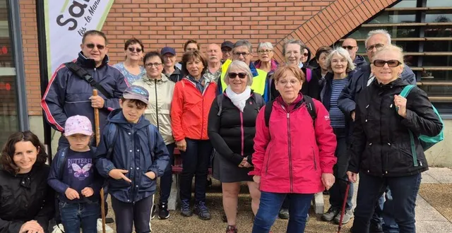photo  les participants au départ de la randonnée 2025.  &copy;  ouest-france 