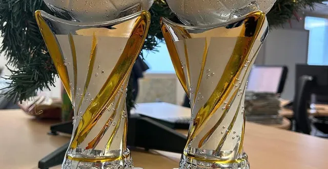 photo  samba dramé et enzo lamay remportent les trophées des étoiles du maine libre pour avril et mai 2025.  &copy;  photo le maine libre 