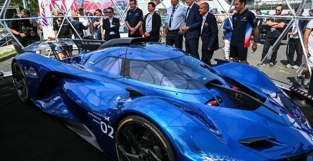 photo  plusieurs prototypes alimentés à l’hydrogène étaient présentés  &copy;  le maine libre - denis lambert 