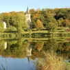 photo la fête de la musique aura lieu autour de l’étang de la queue-d’aronde à athis-de-l’orne, commune déléguée d’athis-val-de-rouvre, dans l’orne.