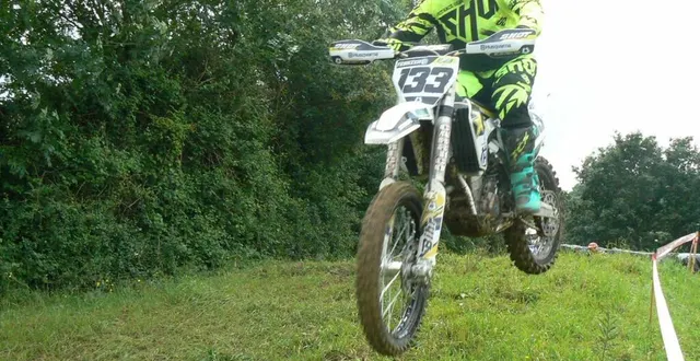 photo  le motocross allie compétition et spectacle.  &copy;  ouest-france 