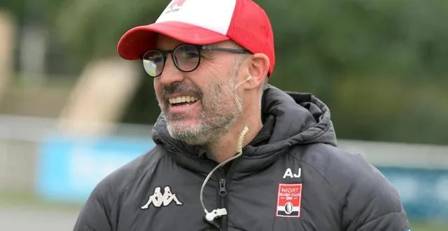 photo  johann authier a rempli son contrat à niort où il a fait accéder l’équipe au championnat de nationale.  &copy;  co - marie delage 