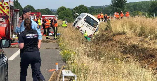photo  un accident de car a fait plusieurs morts sur l’a81, en sarthe, ce vendredi 13 juin 2025.  &copy;  marc ollivier/ouest-france 