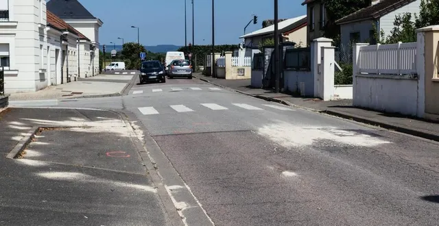 photo  l’accident impliquant une voiture et une draisienne s’est produit à alençon (orne), mardi 10 juin 2025.  &copy;  ouest-france 