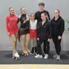 photo  la nouvelle génération, coralie avec romane, ninon, agathe, anaë et thomas, a rendez-vous sur la piste pour le spectacle anniversaire. 