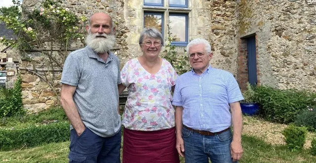 photo  françois et michèle pasquier, philippe matheras.  &copy;  le maine libre 