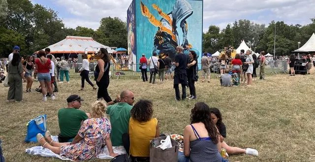 photo  lors d’une précédente édition du festival plein champ, en 2023, dans le parc du gué-de-maulny.  &copy;  archives ouest-france 