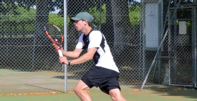 photo  dimanche après-midi, hugo cruchet a battu guillermo ferrari lors d’une finale « très accrochée ».  &copy;  le maine libre 