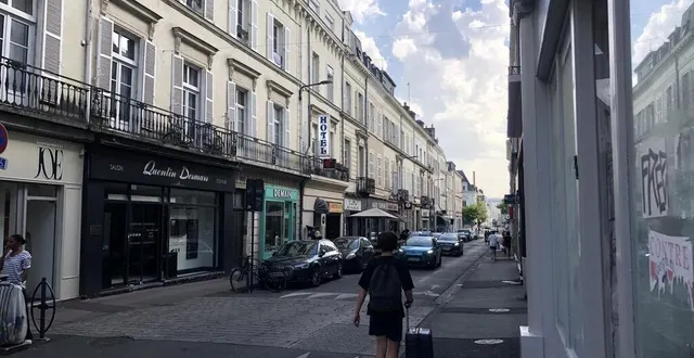 photo  dans la rue des lices d’angers (maine-et-loire), un important turnover a eu lieu ces derniers mois.  &copy;  ouest-france 