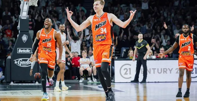 photo  david dileo rempile pour une saison avec le mans.  &copy;  dominique breugnot 