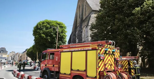 photo  ce mercredi 18 juin 2025, les sapeurs-pompiers sont intervenus pour une fuite de gaz, place washington, au mans (sarthe).  &copy;  ouest-france 