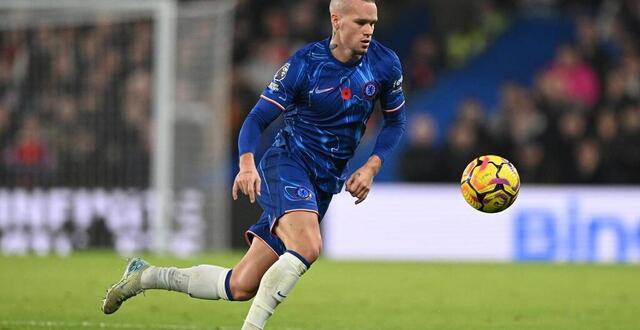 photo mykhailo mudryk sous le maillot de chelsea. © afp