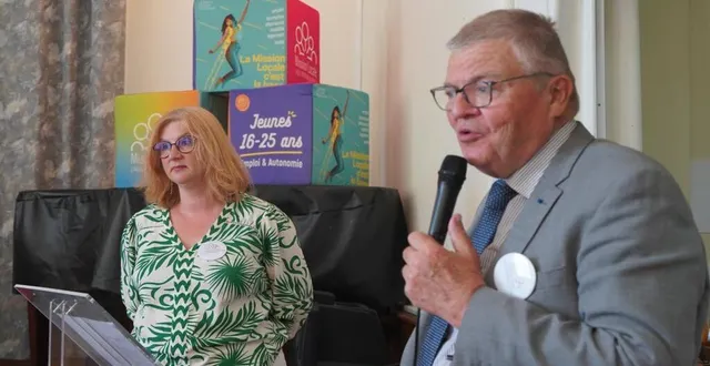 photo  jean-marie goussin et marilène dheygers, président et directrice de la mission locale.  &copy;  ouest-france 