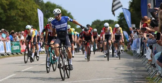 photo  le tour en perche émeraude 2025 a été annulé à cause des risques de fortes chaleurs.  &copy;  archive jean-claude le boulicaut 