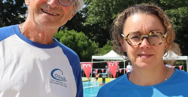 photo  guy cochard, responsable pays de la loire de la natation estivale et ancien entraîneur du club de chalonnes avec la présidente du cos, delphine boisdron.  &copy;  co. 